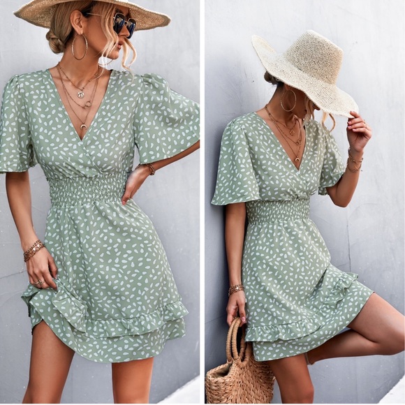 Green Printed Smocked Mini Dress - Picture 2 of 4